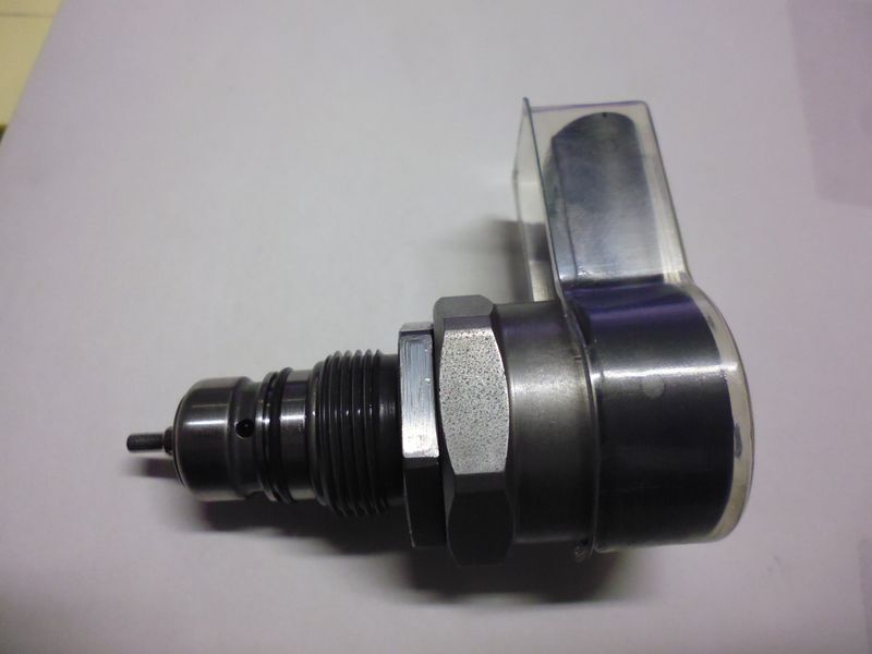Eletrovalvola regolatore pressione rail Bosch 0281002494.