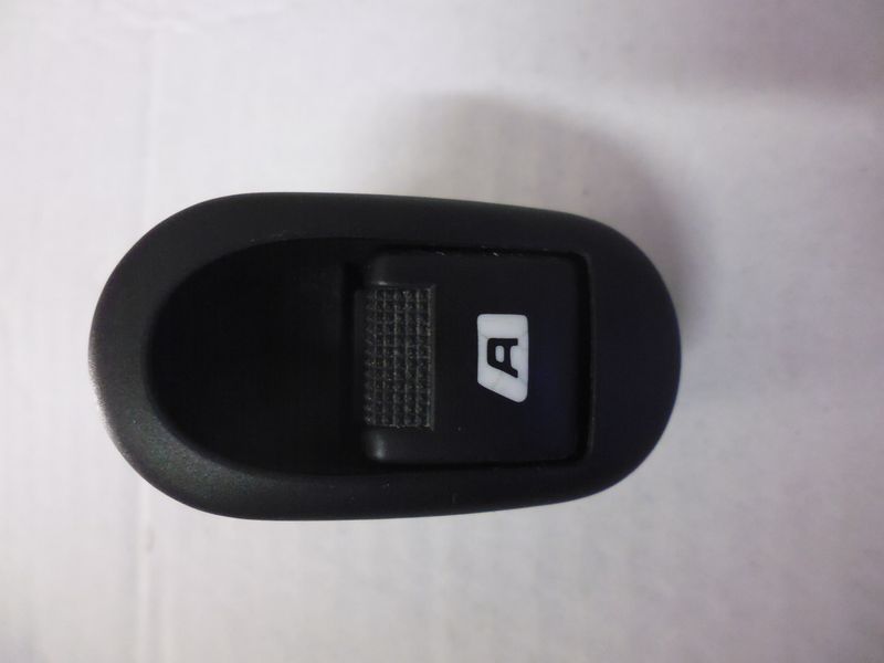 Pulsante interruttore alzacristalli Citroen C3 del 2005
