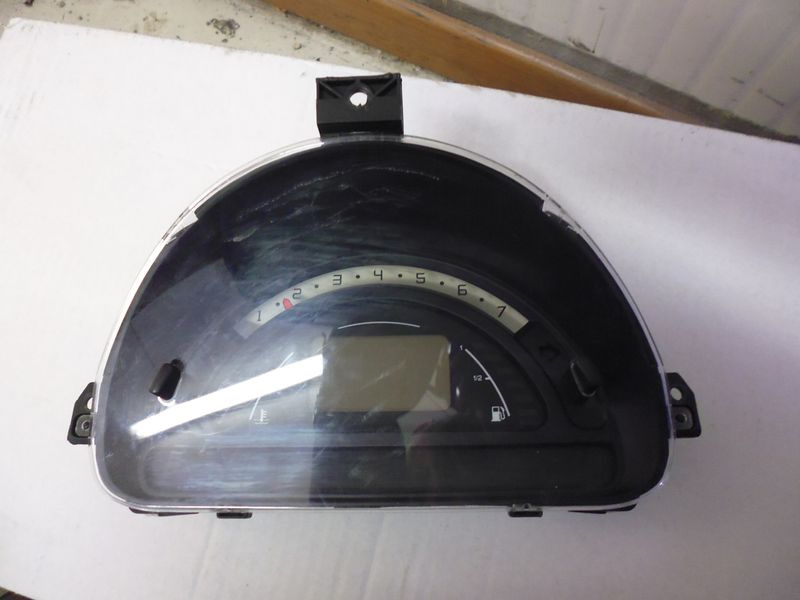 Quadro strumenti Citroen C3 1.100 benzina del 2005.