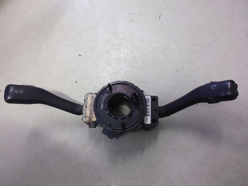 Devioluci originale Volkswagen per Golf 4 usato 4BO953503H.