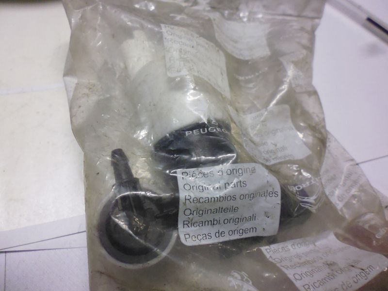 Pompa acqua tergicristallo Peugeot Citroen 643475.