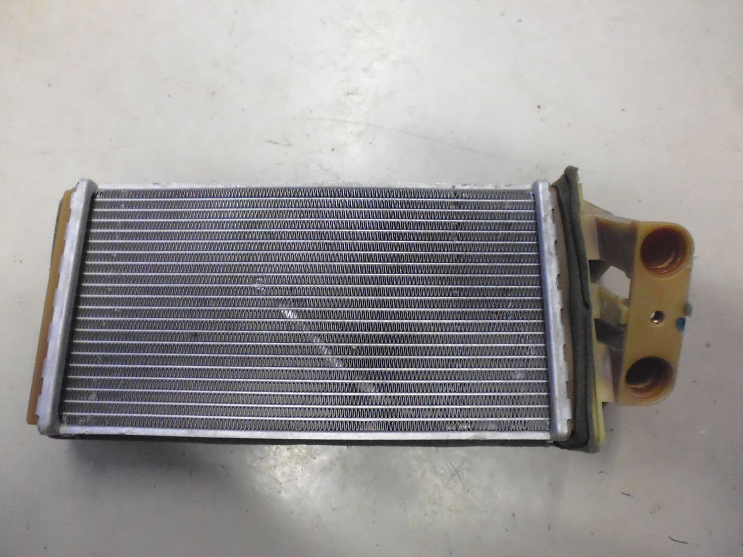 Radiatore riscaldamento originale Fiat Strada 178E, usato.