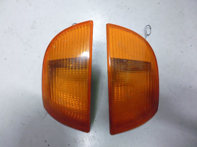 Frecce anteriori per Fiat Punto 176 usate.