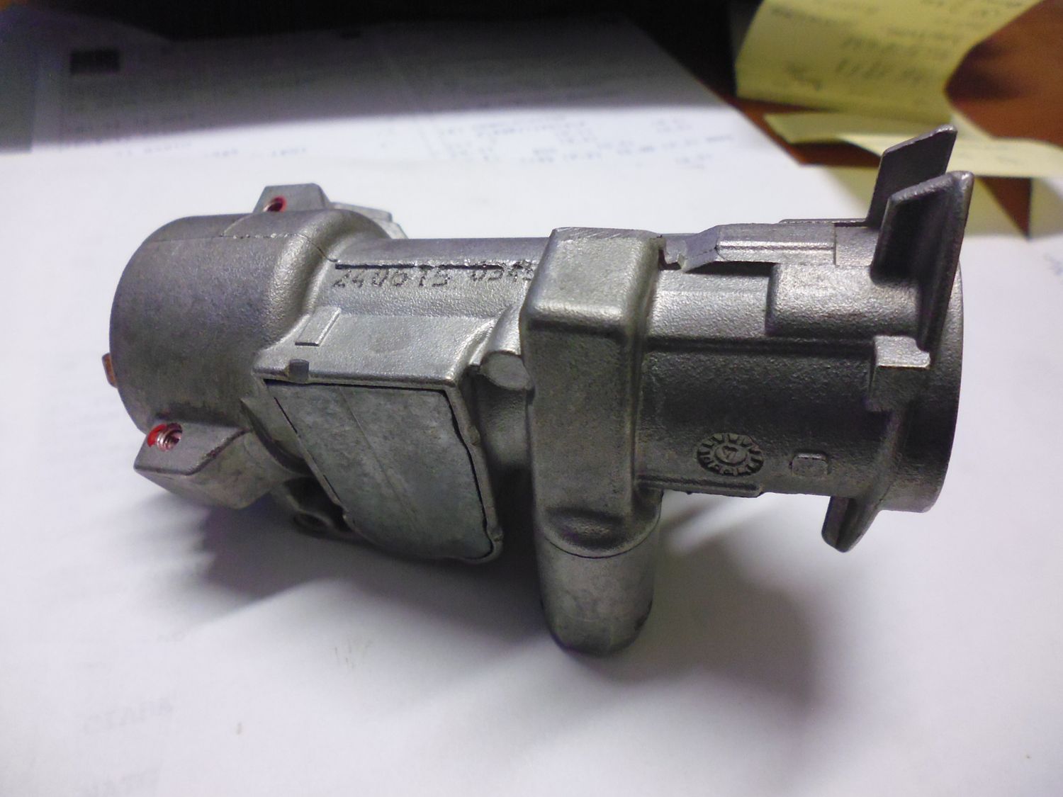 Bloccasterzo originale Volkswagen Audi 4B0905851B nuovo.