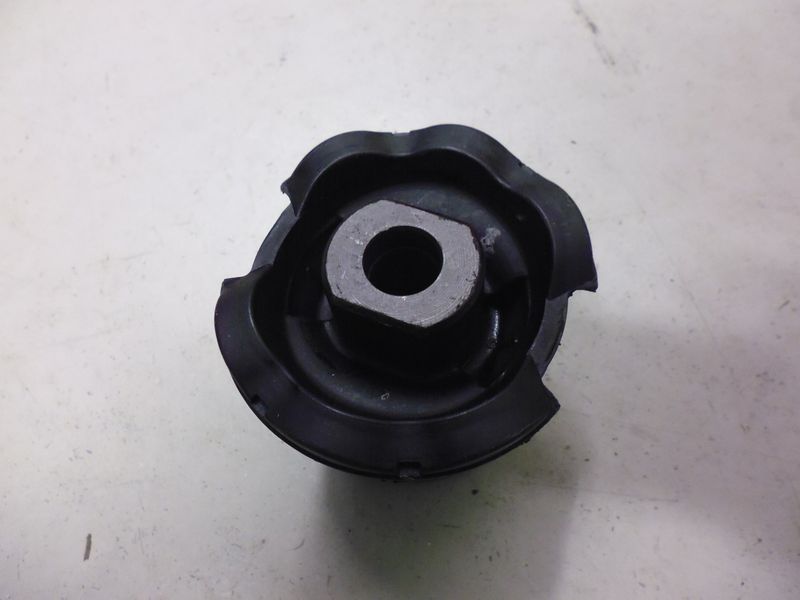 Silent Block Britpart RBX500531 per Range Rover Sport, nuovo.