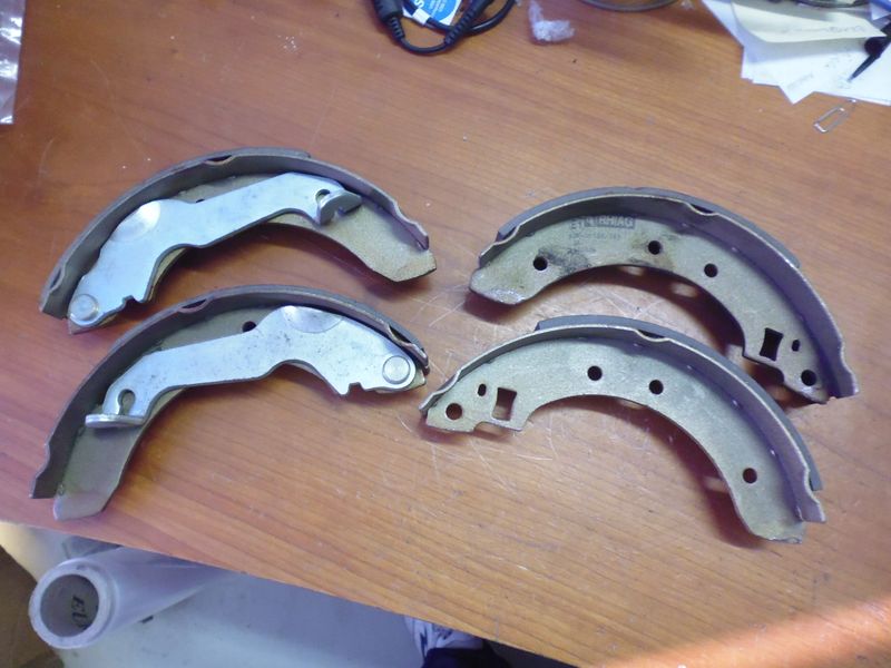 Ganasce freni posteriori per Ford Escort XR31.