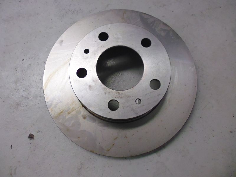 Dischi freno ventilati anteriori Fiat Ducato 18 q.li dal 1994 al 2002.