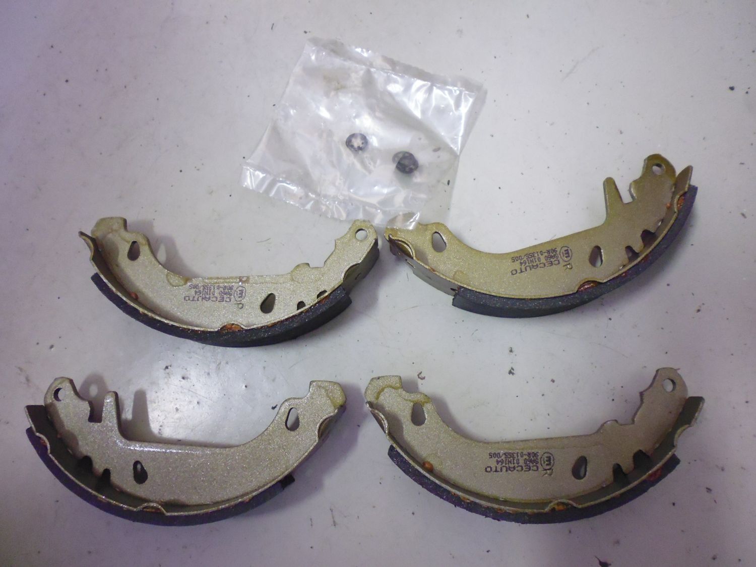Ganasce freni posteriori Citroen Xsara, ZX e Peugeot 306. Ganasce freni posteriori Citroen Xsara, ZX e Peugeot 306.