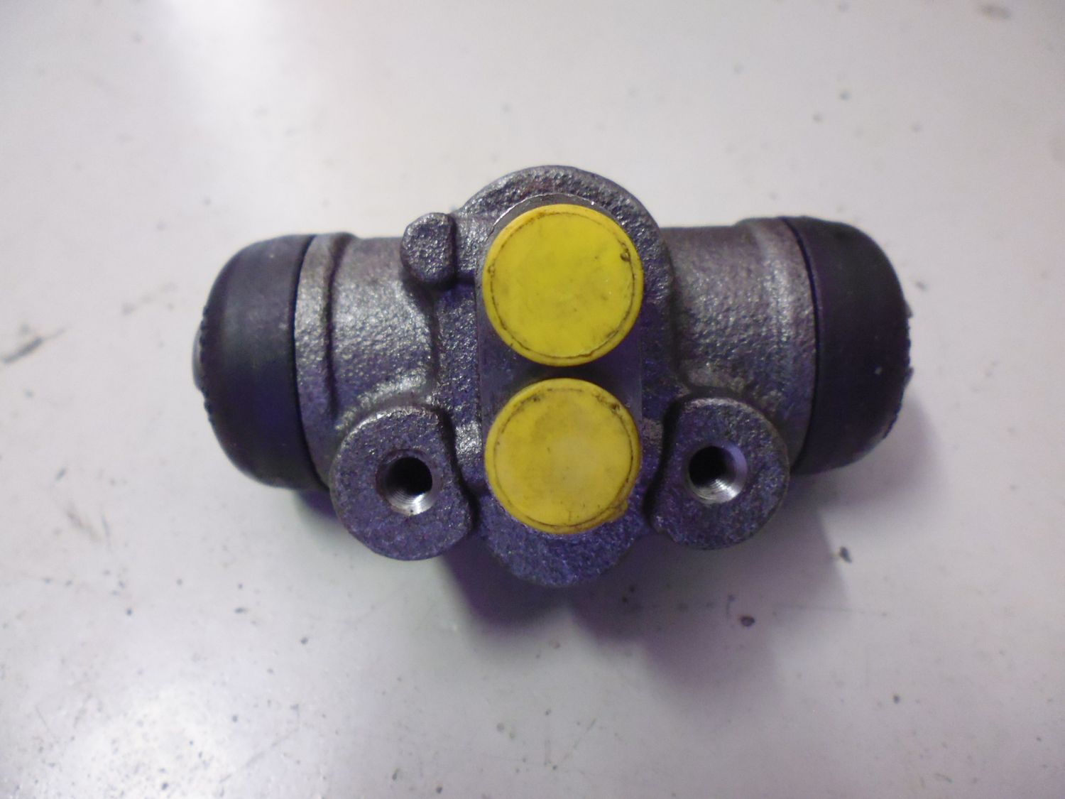 Cilindretto freno postriore sinistro RHIAG NT3386 per Suzuki Vitara Cilindretto freno postriore sinistro RHIAG NT3386 per Suzuki Vitara