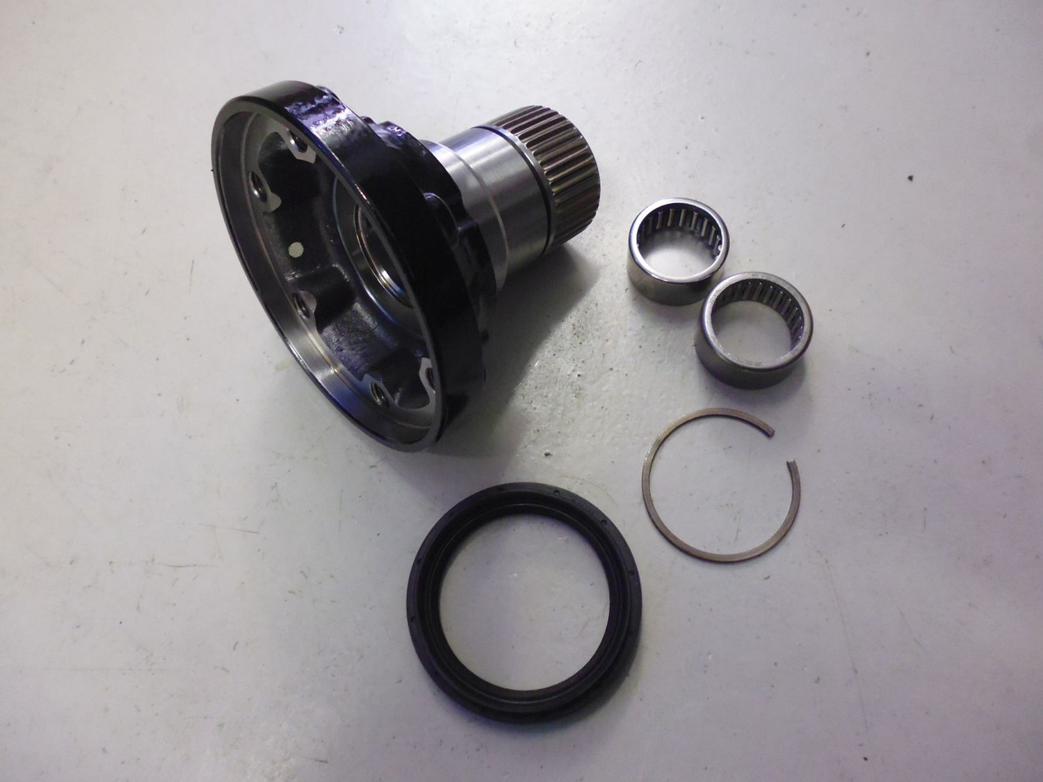 Flangia Mercedes A1642820182 nuova.