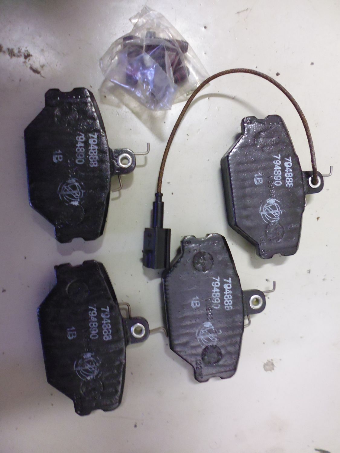 Pastiglie, pasticche freno originali Fiat Tipo, Tempra codice 0005892330, nuove.