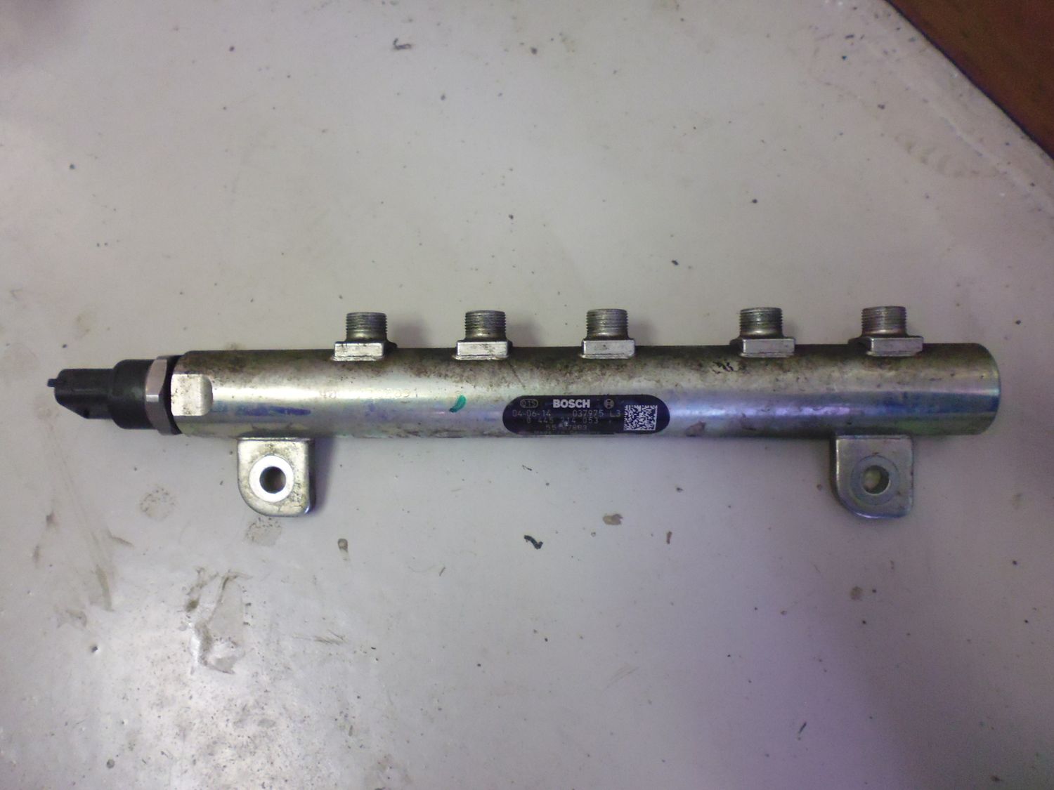 Flauto iniezione Bosch 0445214053 per motori Fiat 1.9 Mulijet.