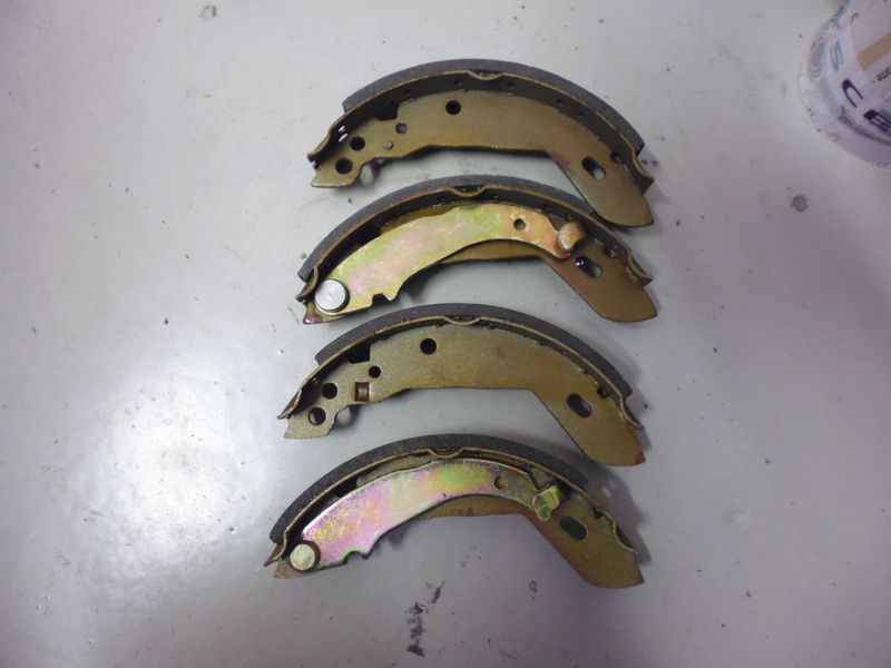 Ganasce freni Peugeot 205 marca FACAM.