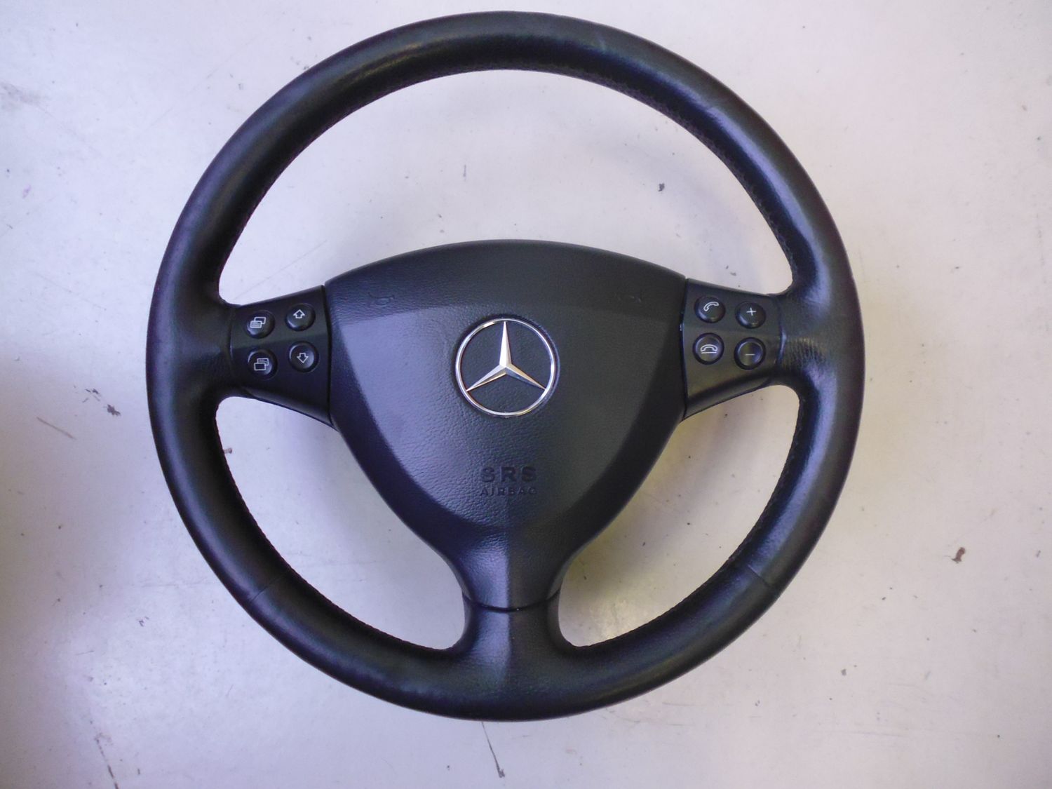 Volante con airbag Mercede Classe A serie W169 dal 2005 al 2012.