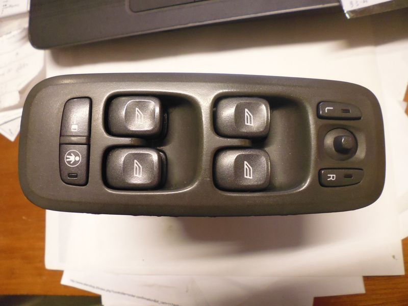Pulsantiera alzavetro alzacristallo anteriore sinistra 09193383 Volvo V40 S40.