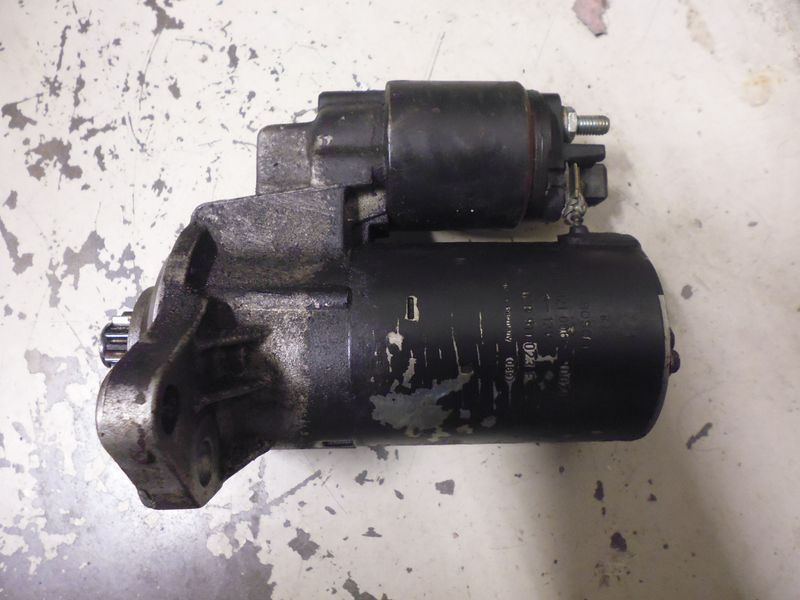Motorino avviamento Bosch 0001121006 Volkswagen 020911023F Golf 4