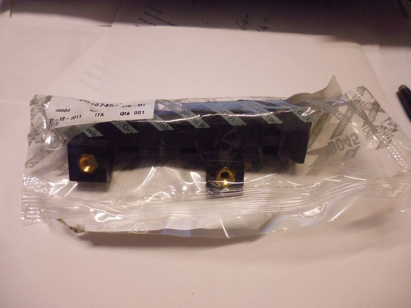 Guida scorrivetro porta anteriore destra 0046745482 46745482 Fiat DoblÃ².