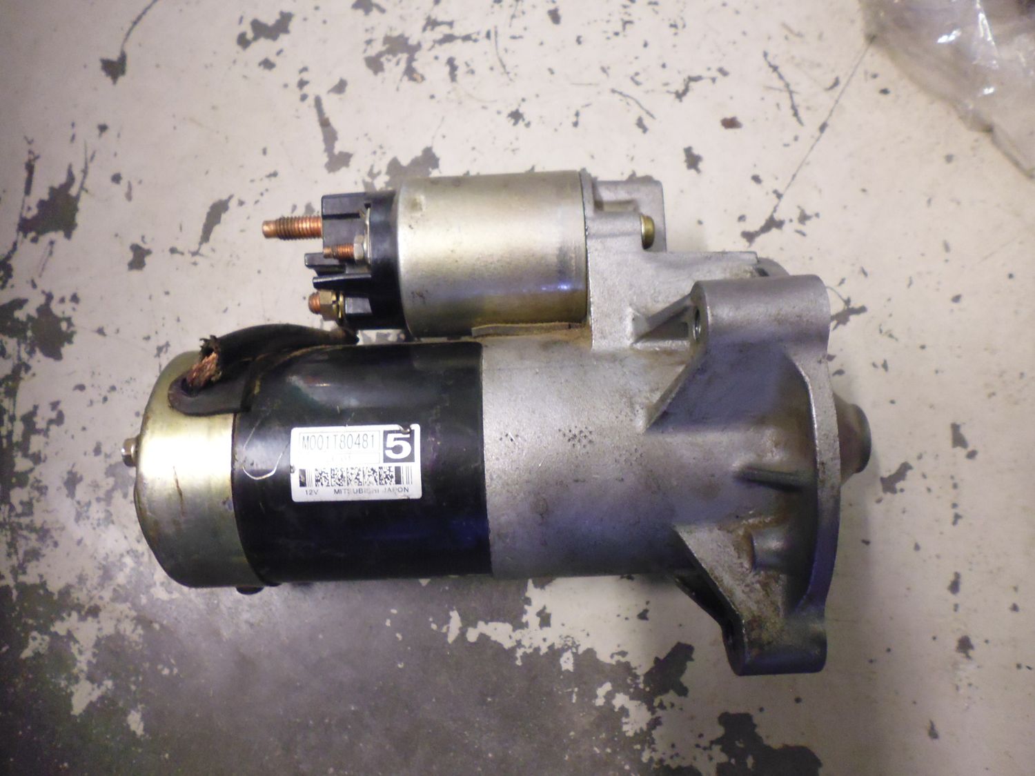 Motorino avviamento Mitsbishi Japon M001T80481 usato. Motorino avviamento Mitsbishi Japon M001T80481 usato.