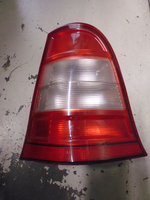 Faro posteriore sinistro Mercedes Classe A serie W168.