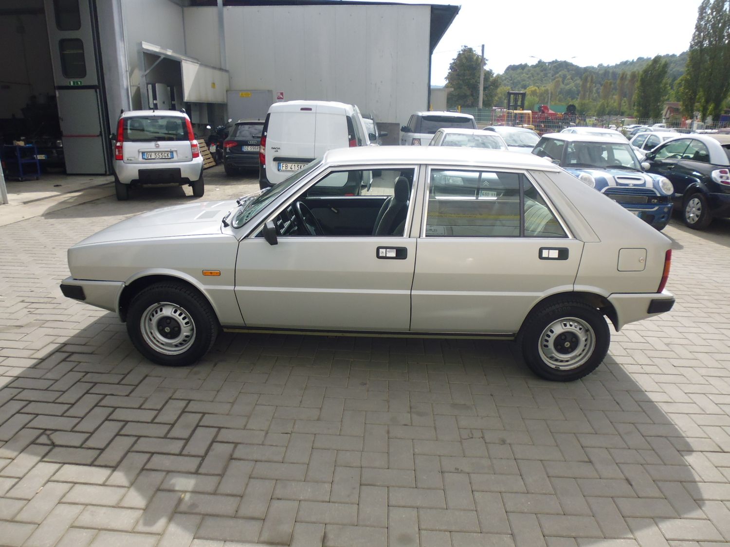 Lancia Delta 1.5 LX del 1982 unico proprietario. Lancia Delta 1.5 LX del 1982 unico proprietario.