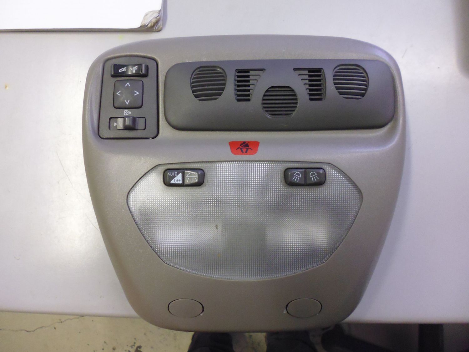 Plafoniera Fiat Multipla del 2002.