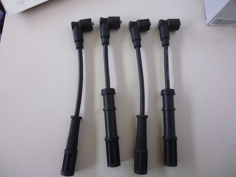 Cavi candele Beru ZEF1598 per motori Fiat 1.2 e 1.4 8v. Nuovi.