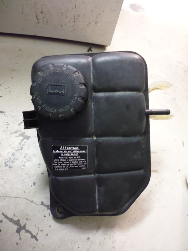 Vaschetta liquido radiatore Mercedes C W203.