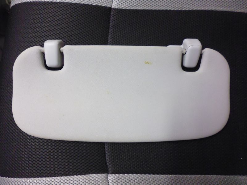 Pantina, aletta parasole centrale Mini Cooper 2008.