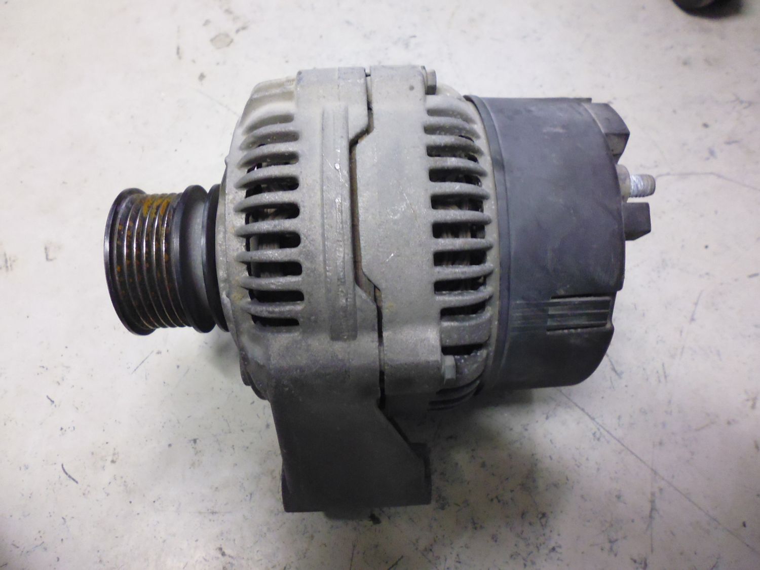 Alternatore Mercedes C w202 codice AL05006Y 90ah.