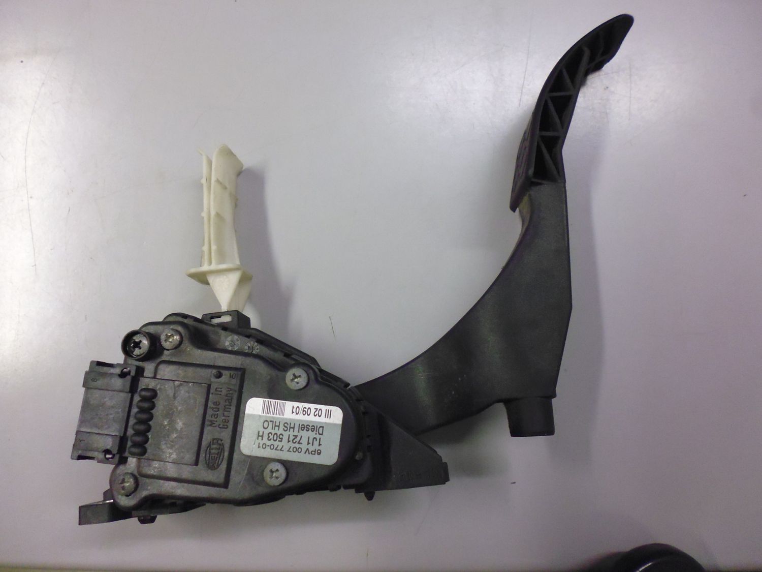 Pedale acceleratore, potenziometro Audi Volkswagen 1J1721503H usato.