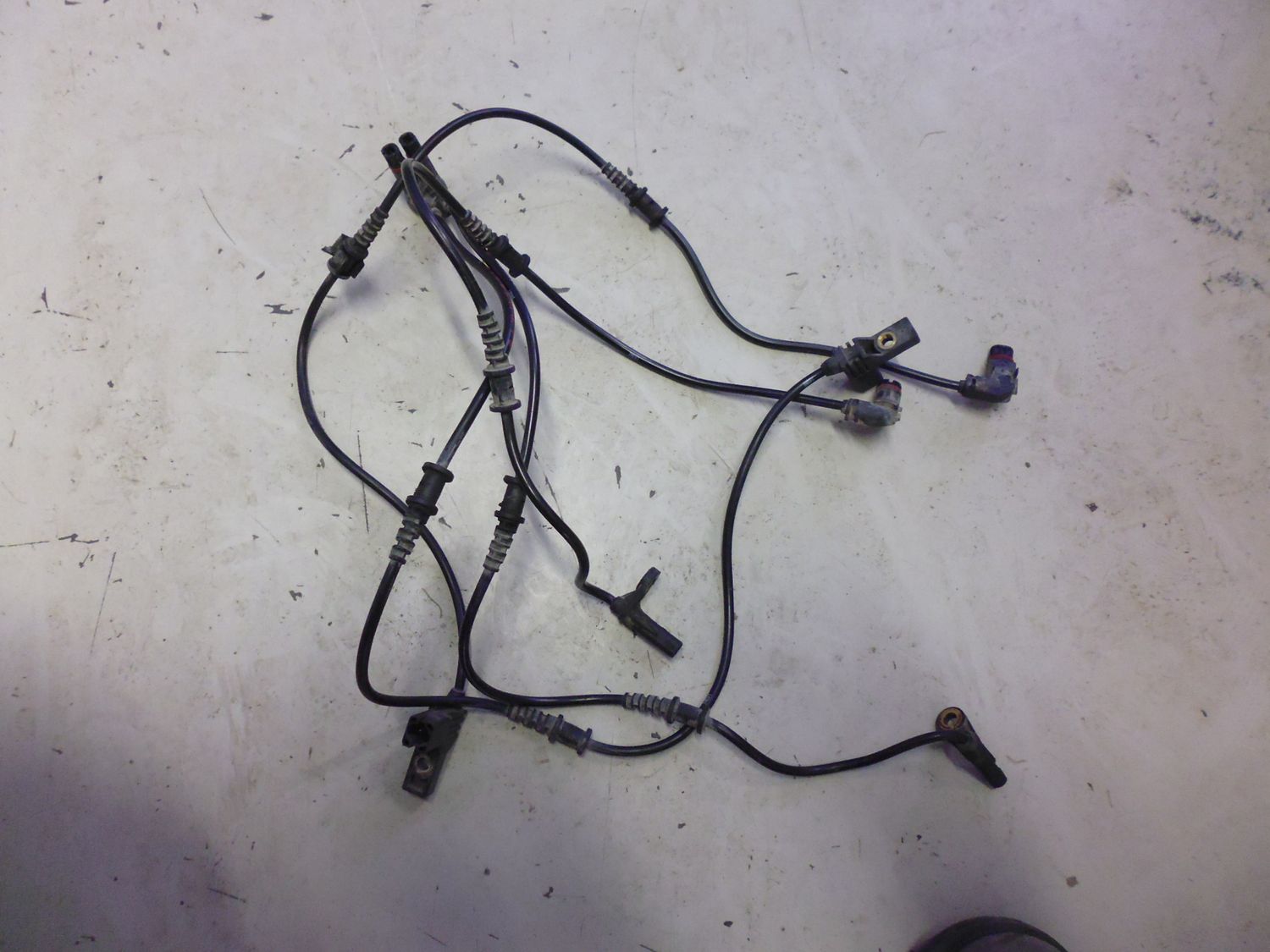Sensori ABS Mercede C W203. Sensori ABS Mercede C W203.