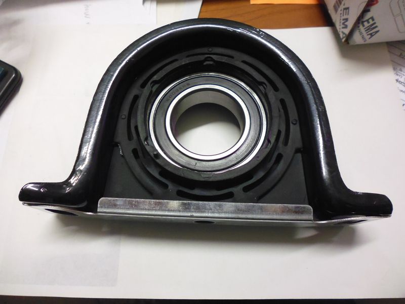Supporto albero trasmissione Iveco Daily. Nuovo.