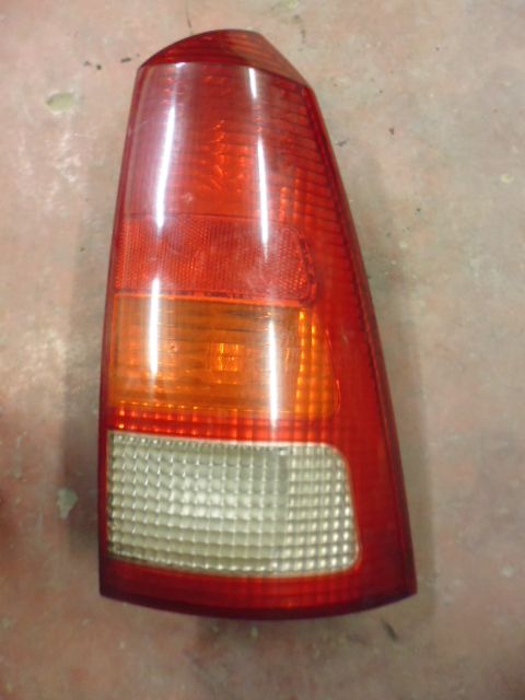 Faro fanale posteriore destro lato passeggero Ford Focus SW 1998-2004
