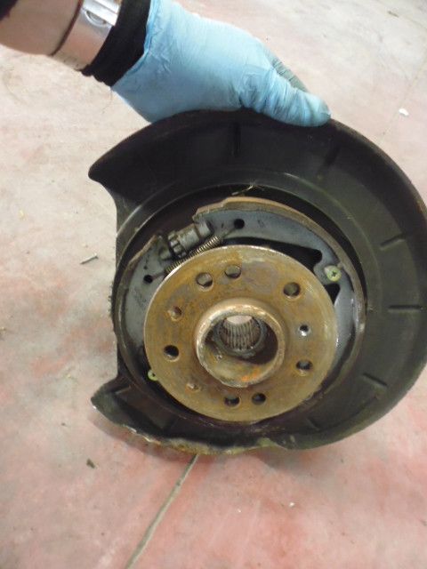 Mozzo posteriore destro con cuscinetti Mercedes ML 280 CDI W164