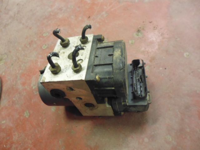Centralina e pompa aggregato ABS Alfa Romeo 33 145 146 1994-2001 codice Bosch 0273004416
