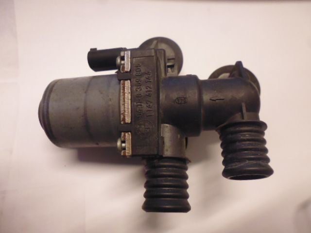Elettrovalvola pompa acqua ausiliaria rubinetto riscaldamento BMW 3 E 46 codice 1147412144