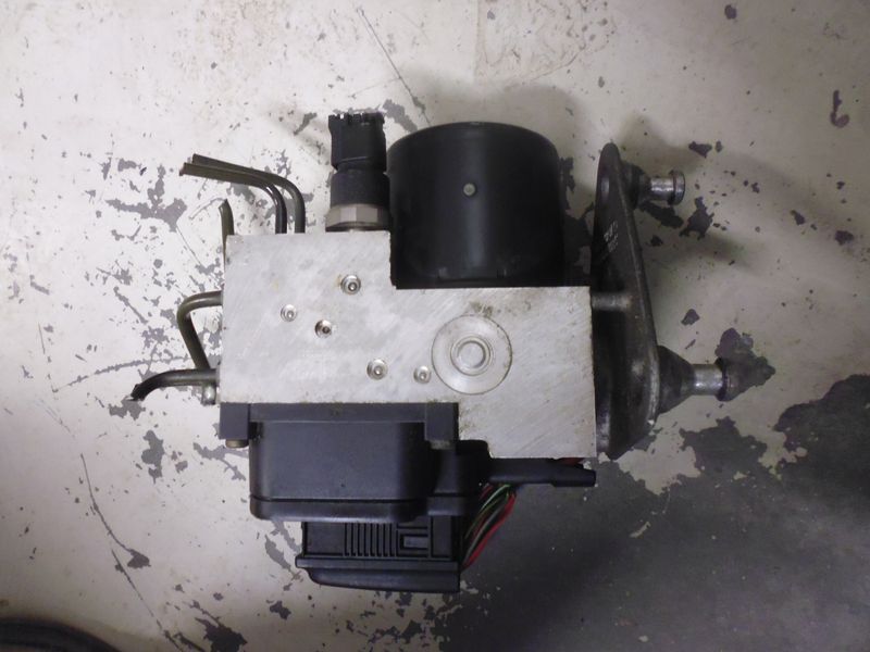 Centralina e pompa aggregato ABS Mercedes classe A W168 1997-2004 codici A0044310912 0265202461