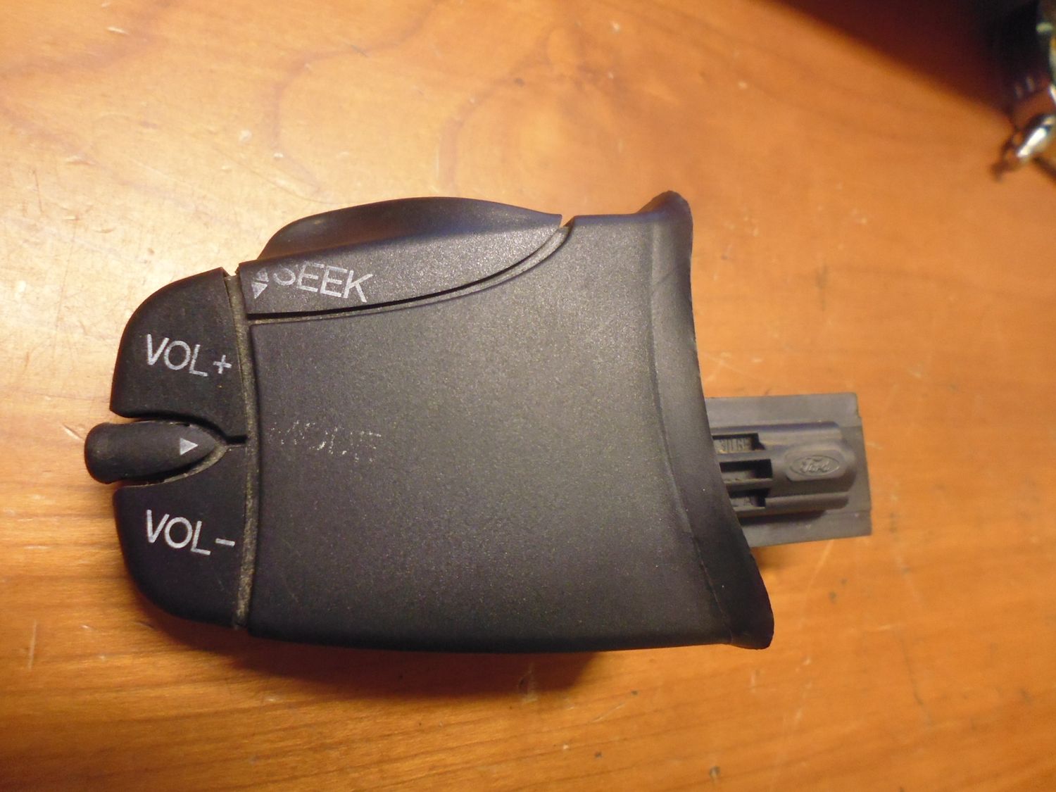 Comandi radio al volante 98AB14K147AC Ford Focus Mk1 1997/2004