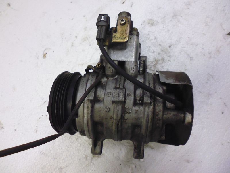 Compressore aria condizionata Daihatsu Terios 1.3 del 2001 447220-0315