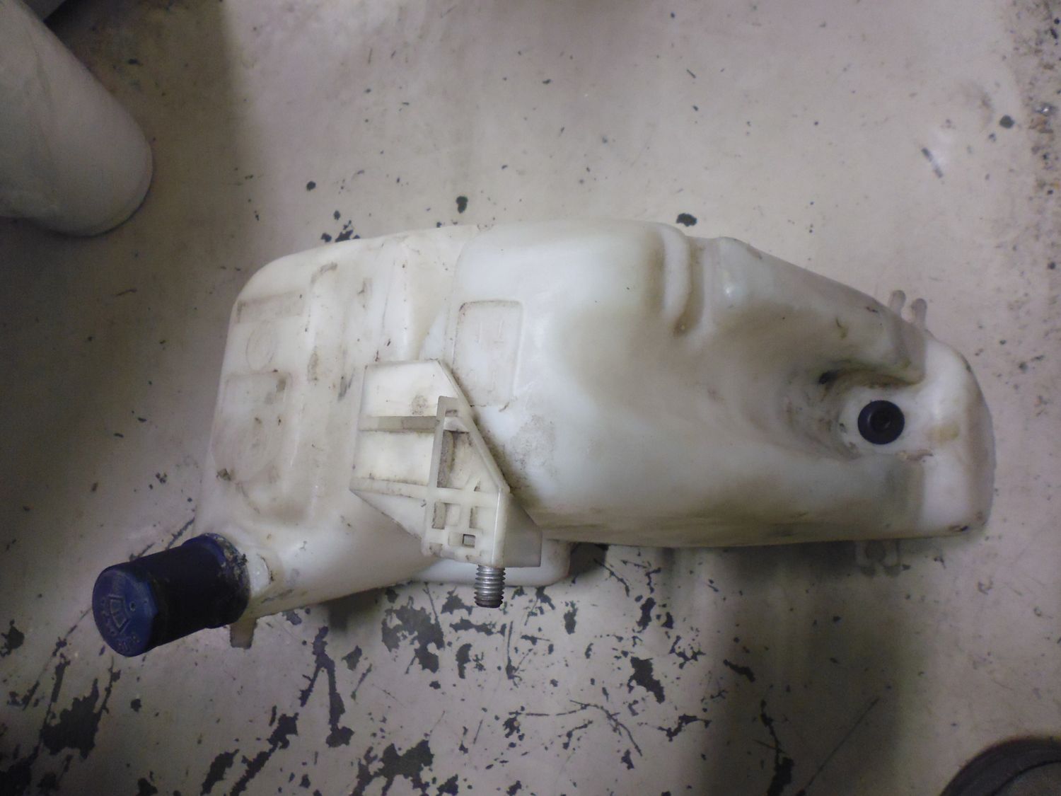 Vaschetta acqua tergicristalli B805 Lancia Y dal 1996 al 2003.