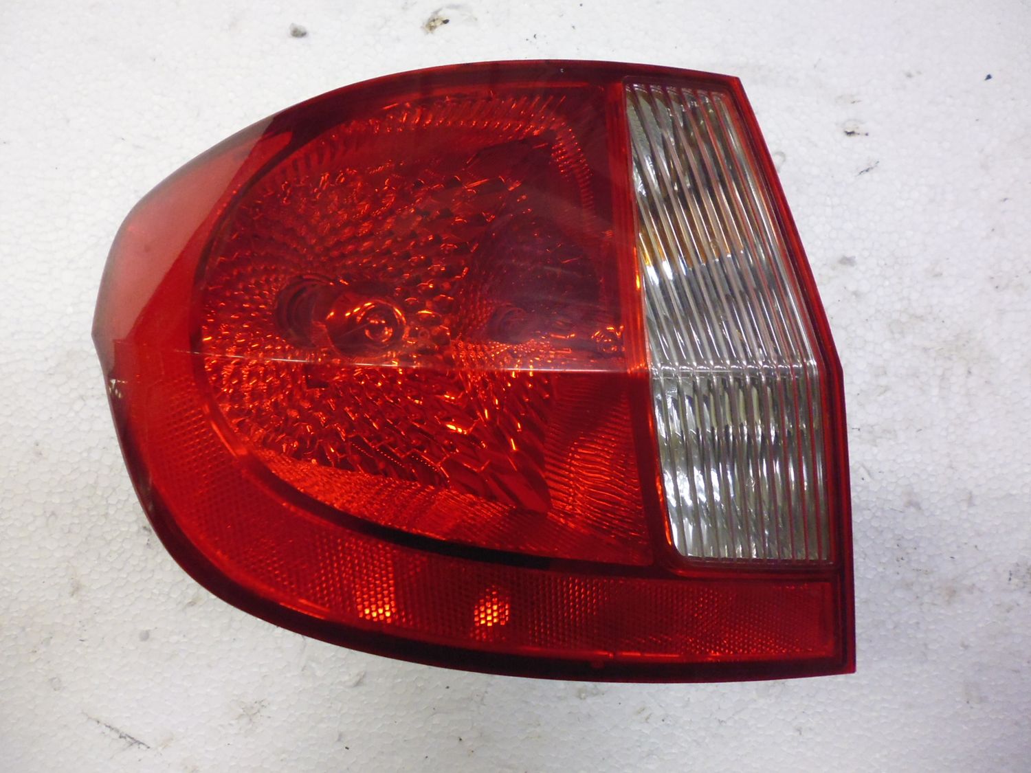 Faro fanale posteriore sinistro originale 92401-1C5XX Hyundai Getz dal 2005 al 2009