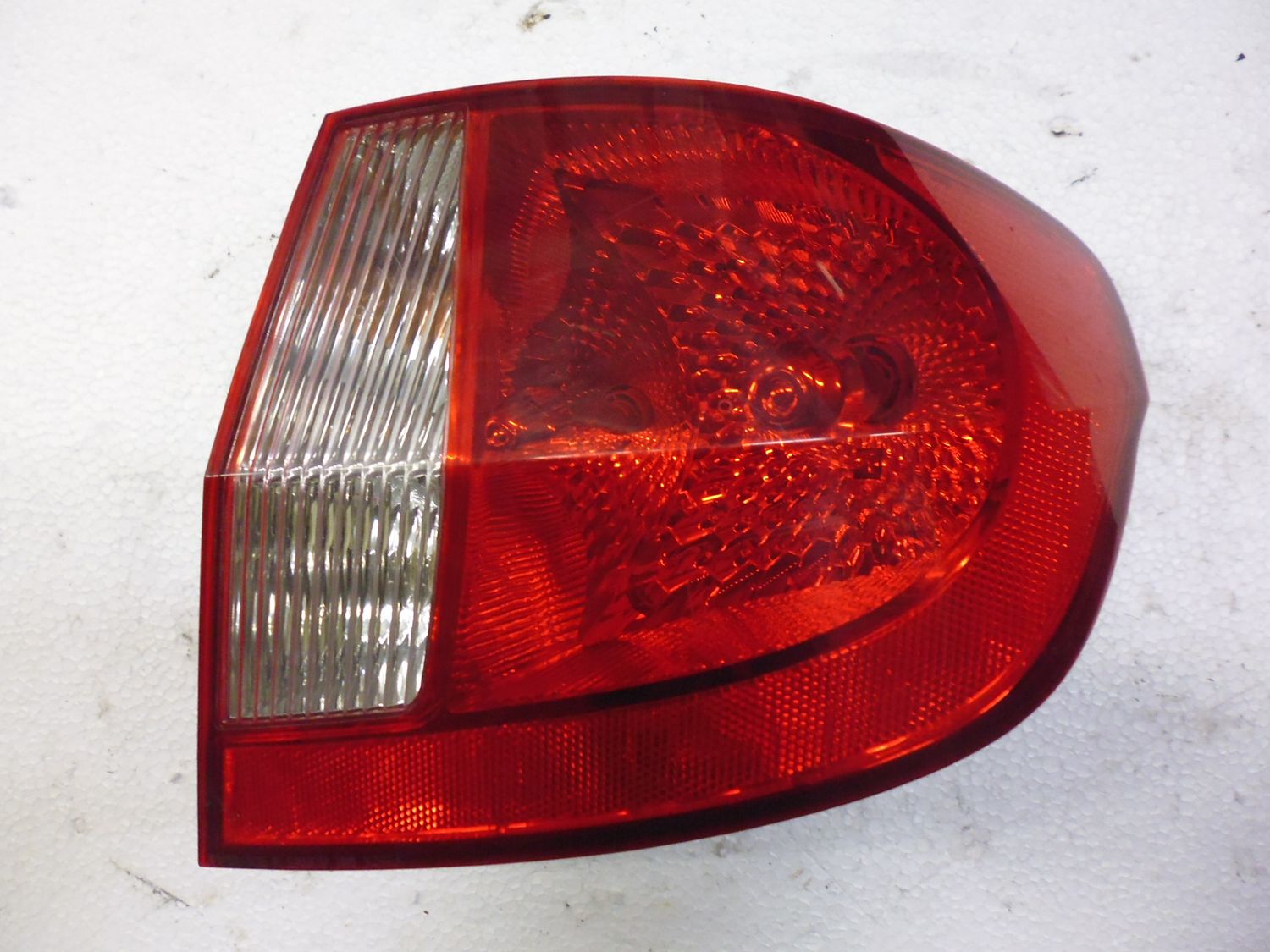 Faro fanale posteriore destro originale 92402-1C5XX Hyundai Getz dal 2005 al 2009