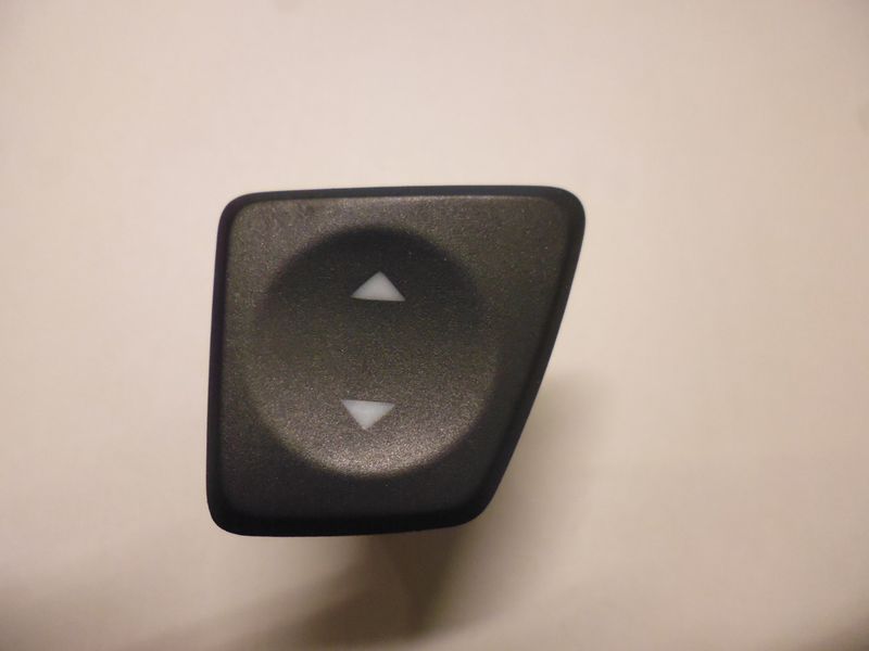 Pulsante interruttore alzacristallo destro Fiat 500 del 2007