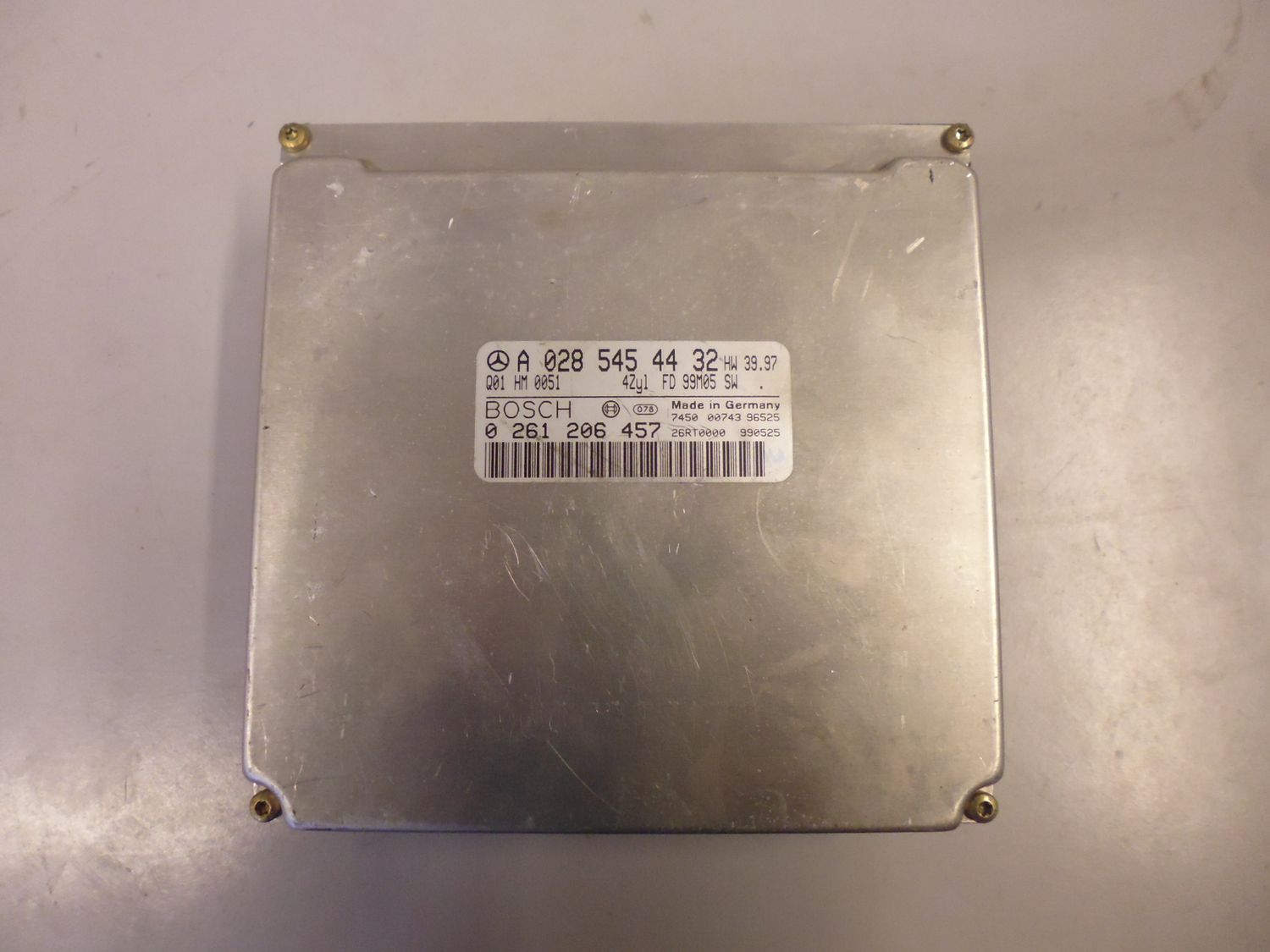 Centralina motore Bosch 0261206457 Mercedes A0285454432 per Mercedes SLK R170 dal 1996 al 2004.