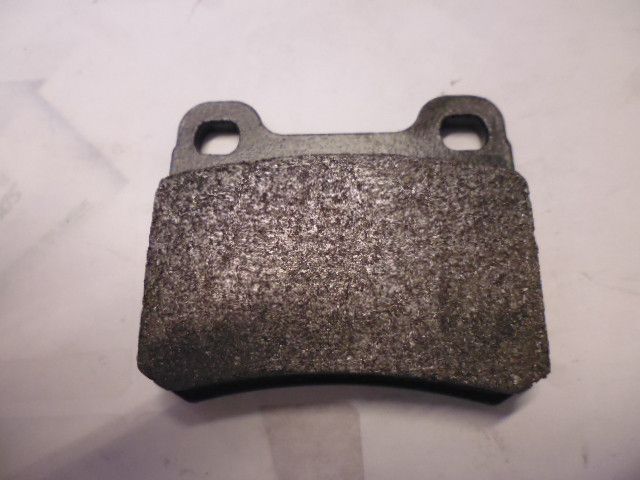 Pastiglie freno posteriori marca CECCAUTO per Mercedes W124 E220 2.2i W124 Coupè 200 Pastiglie freno posteriori marca CECCAUTO per Mercedes W124 E220 2.2i W124 Coupè 200