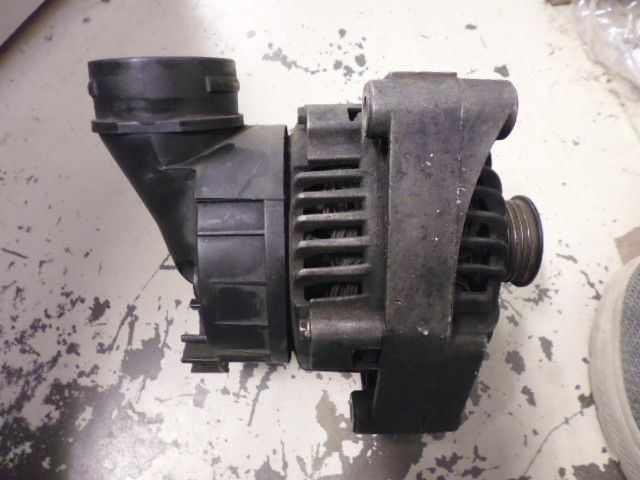 Alternatore Valeo 2541884A BMW 525 td serie E39 1995/2000.