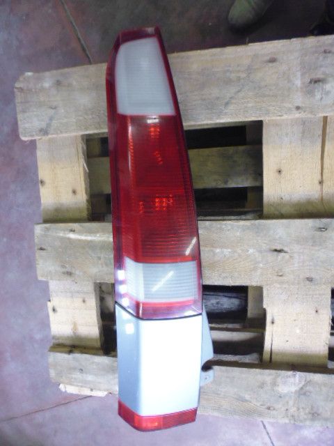 Faro fanale posteriore sinistro lato guida Opel Meiva prima serie.