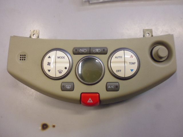 Centralina comandi clima Nissan Micra K12 2003-2009 27500AX700.