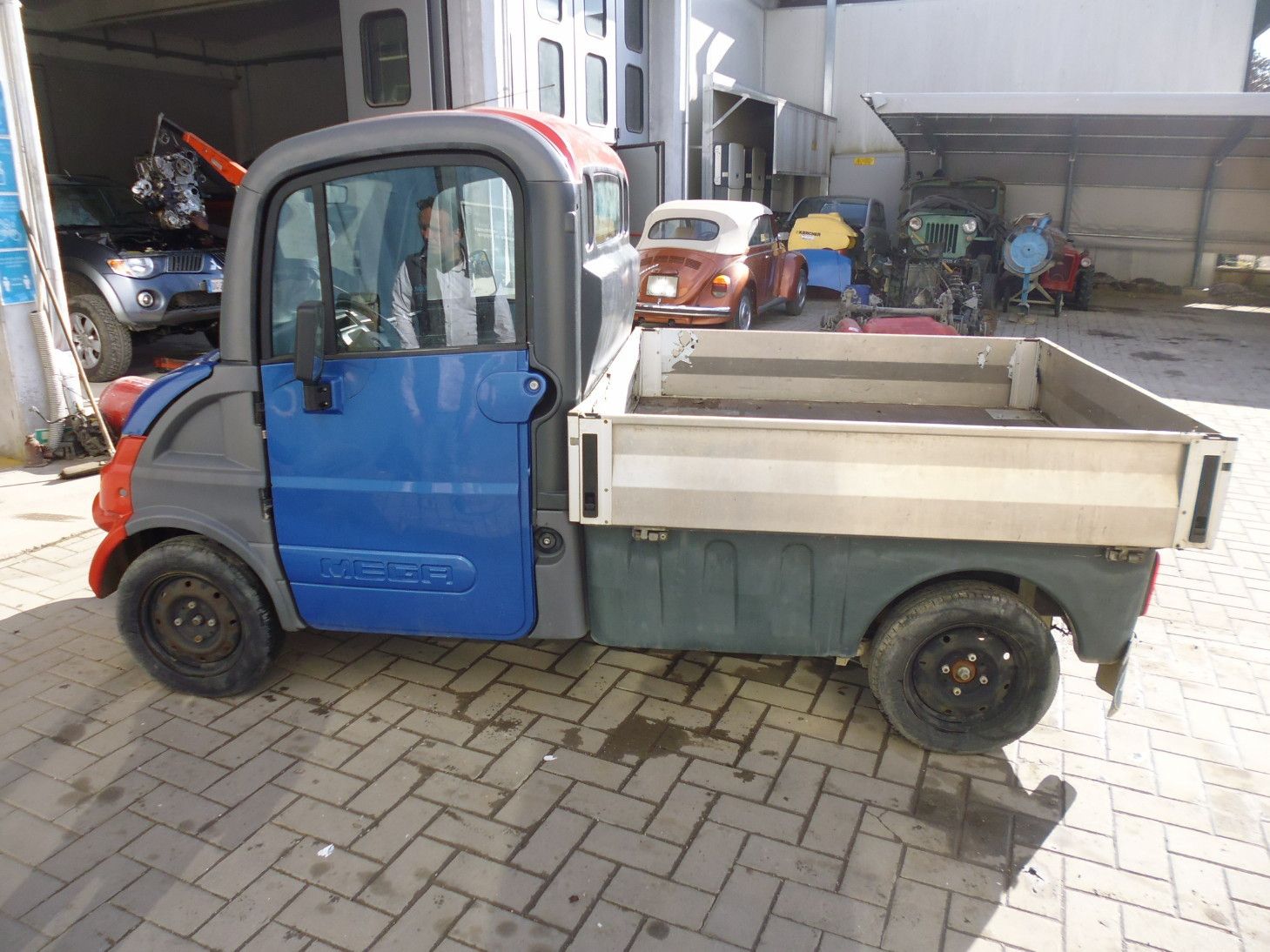 Aixam Mega 600 cc diesel portata 375 kg del 2010.
