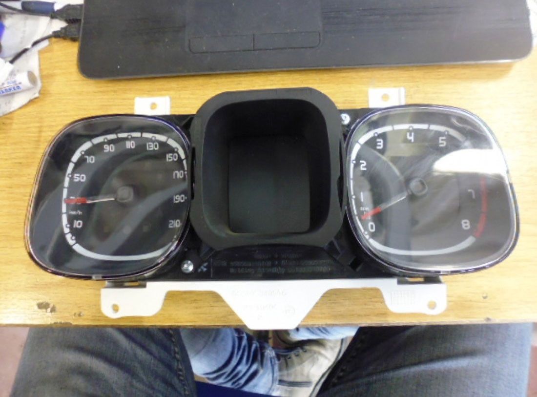 Quadro strumenti Fiat Panda tersa serie 319 del 2018 1.2 benzina 0887766550 503005340115.